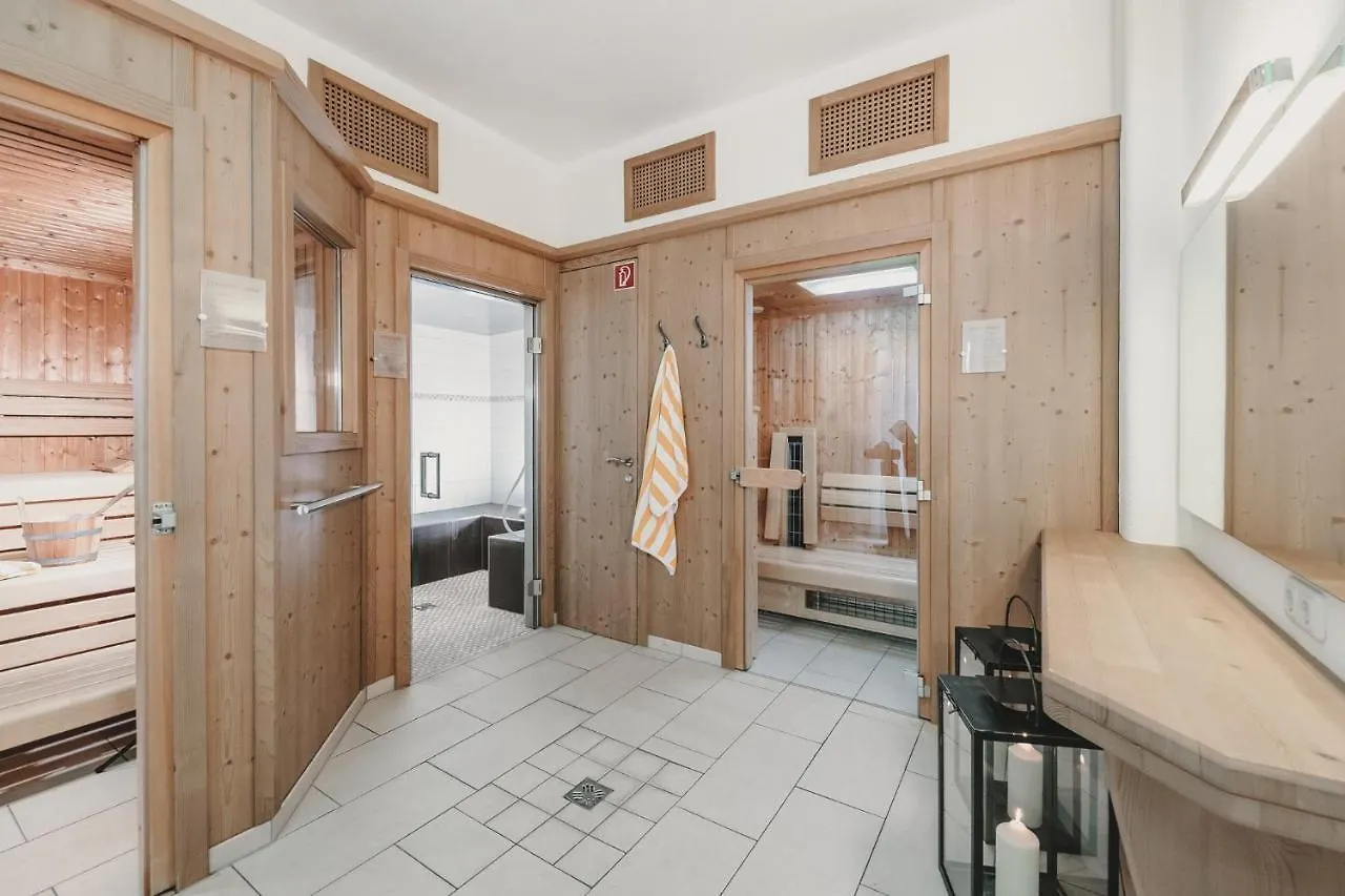 ****  Hotel & Appartements Tiroler Buam Saalbach-Hinterglemm Austria