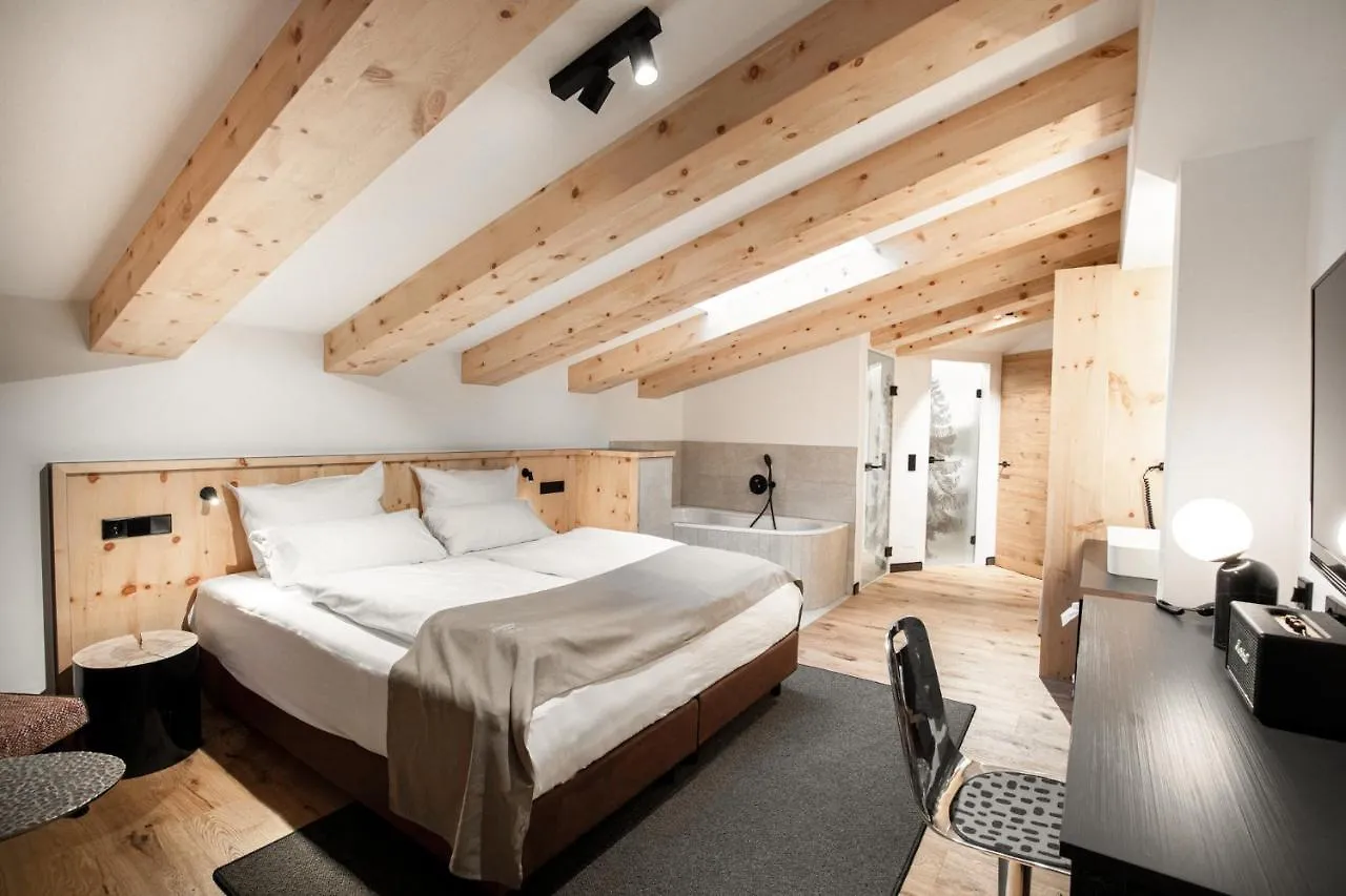 Hotel & Appartements Tiroler Buam Saalbach-Hinterglemm Austria